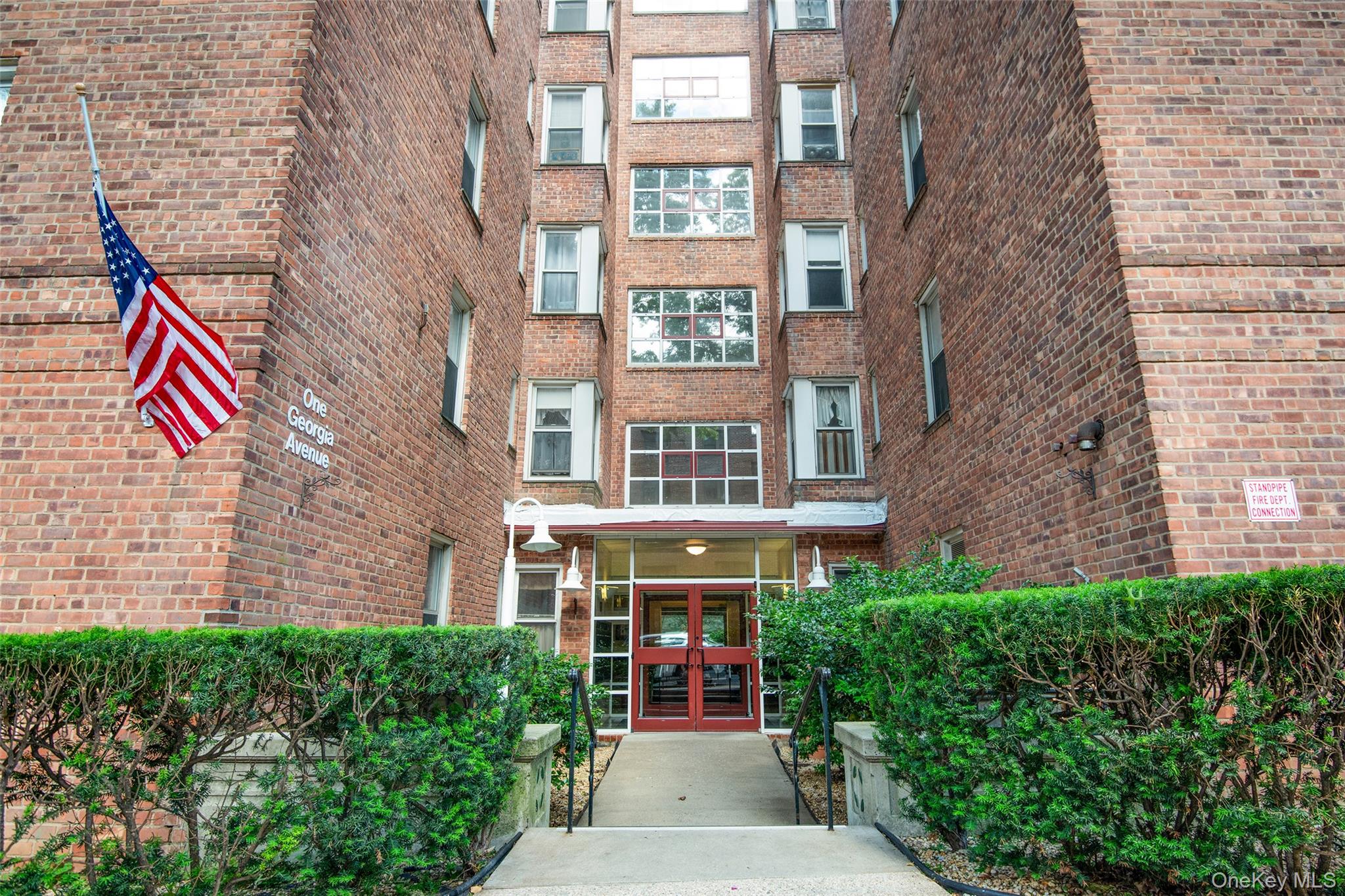Welcome to Bronxville Gardens!  Please come and walk the grounds to se...