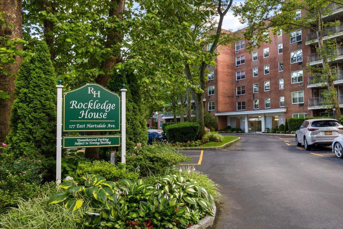 Welcome to Rockledge House!!! This well maintained Doorman Building wi...