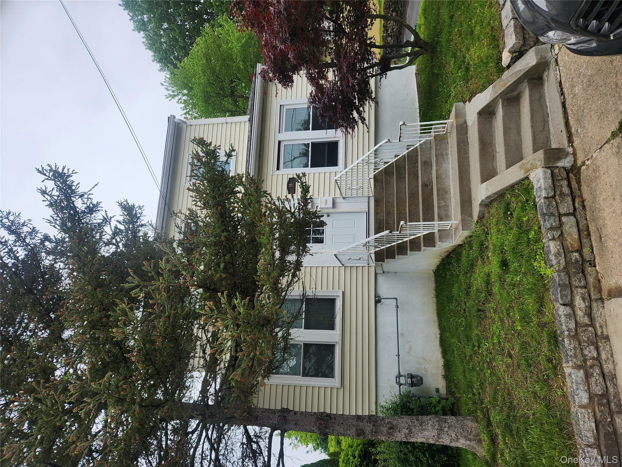 Welcome to 10 Forest Avenue with walkup to 2nd floor rental unit. This...