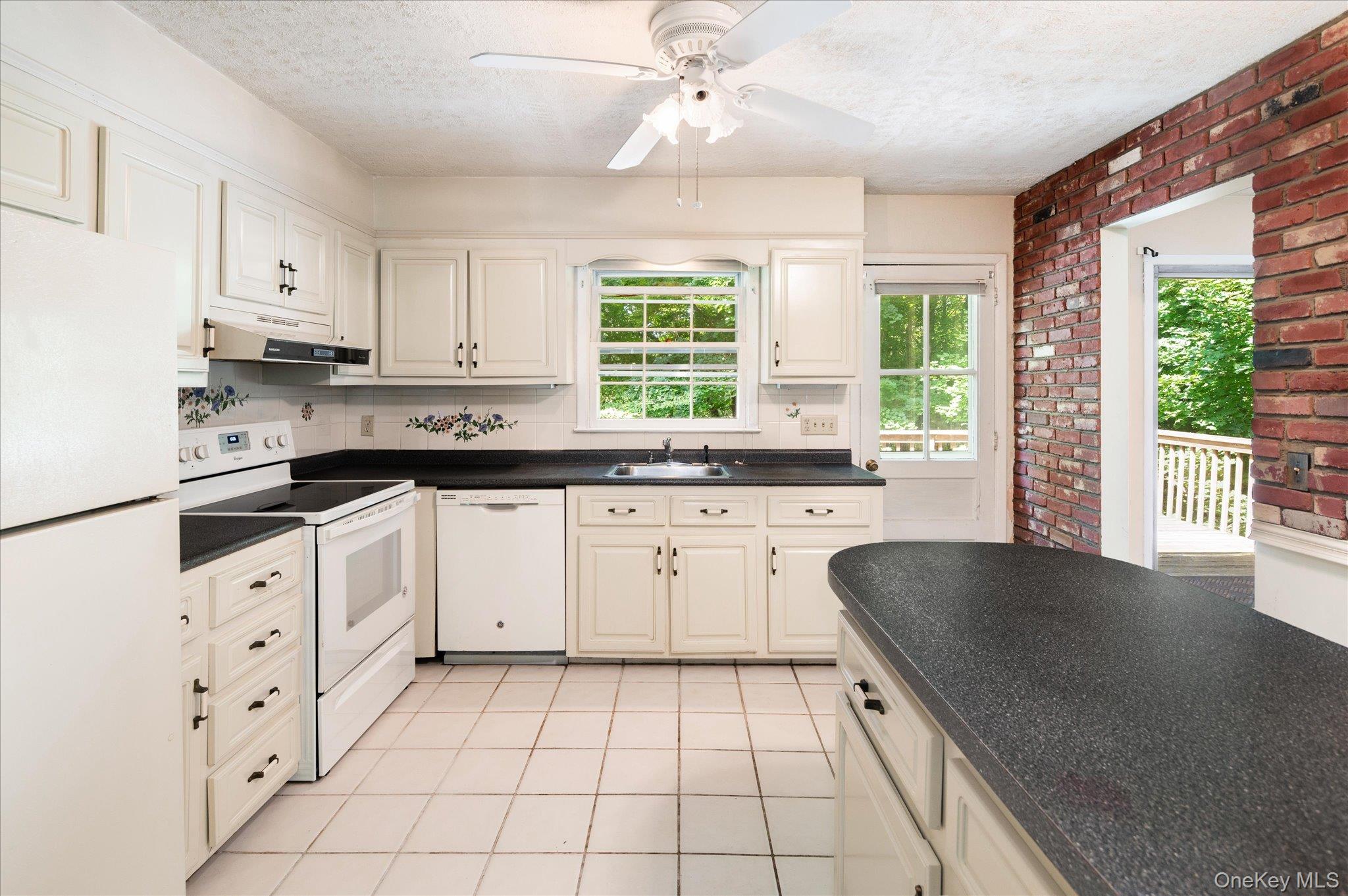 Photo 7 of this property