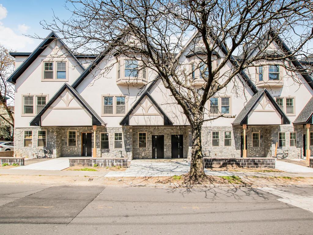 Discover the joy of luxury living in this brand new townhouse, part of...
