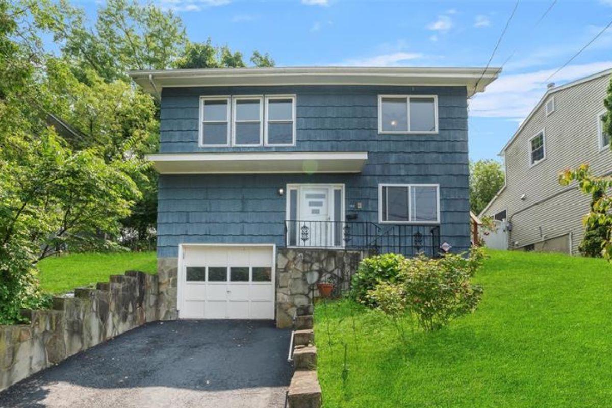 Welcome to this inviting 4-bedroom, 2-bath home located in the heart o...