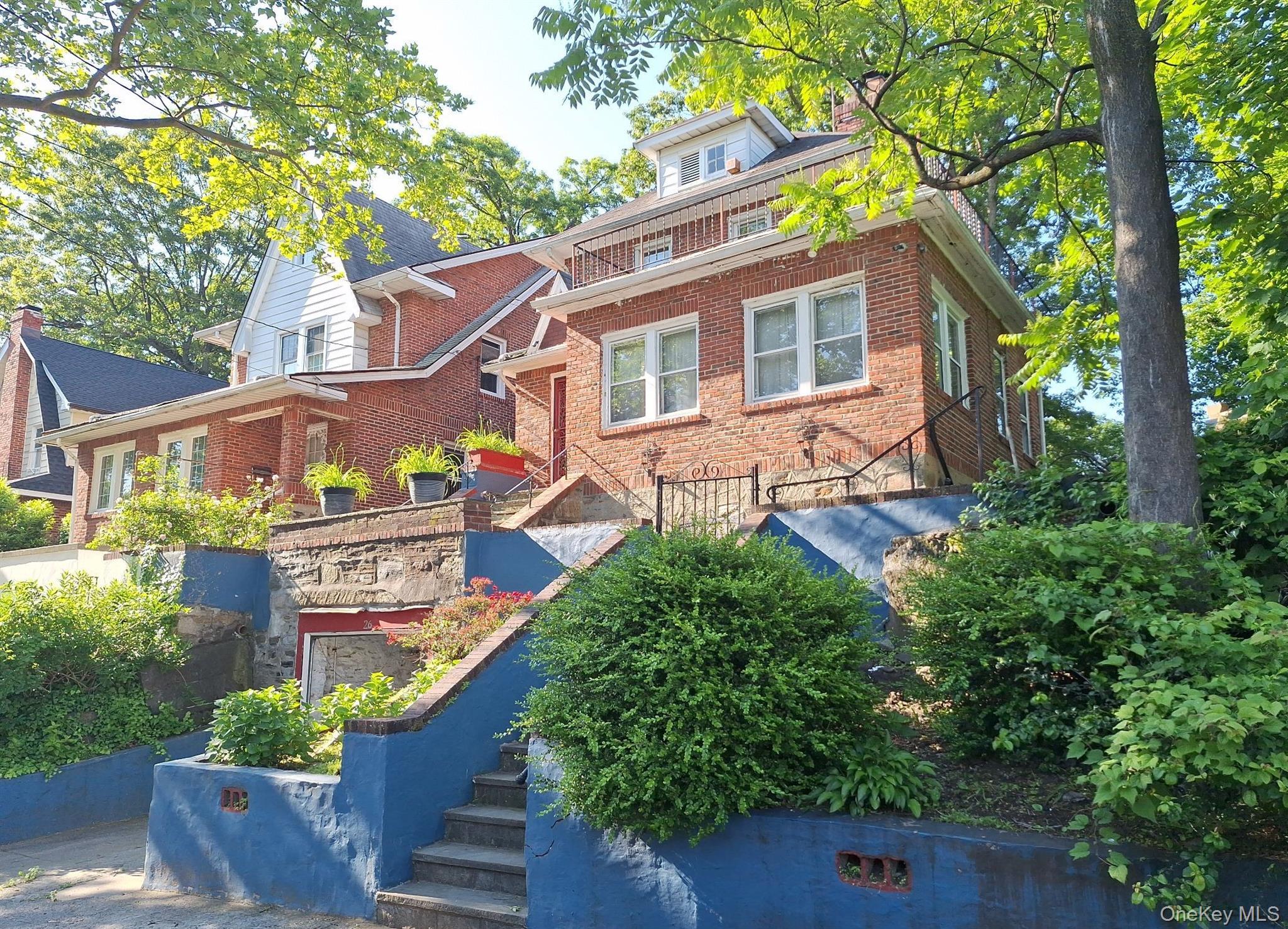 This Colonial Style Home Features 3 Bedrooms, Full Bath, Formal Dining...