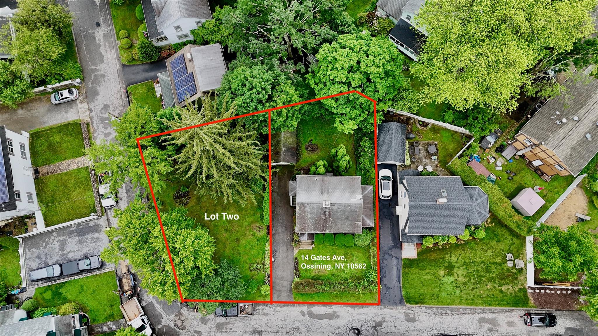 Welcome to 14 Gates Avenue, a unique opportunity in the heart of Ossin...