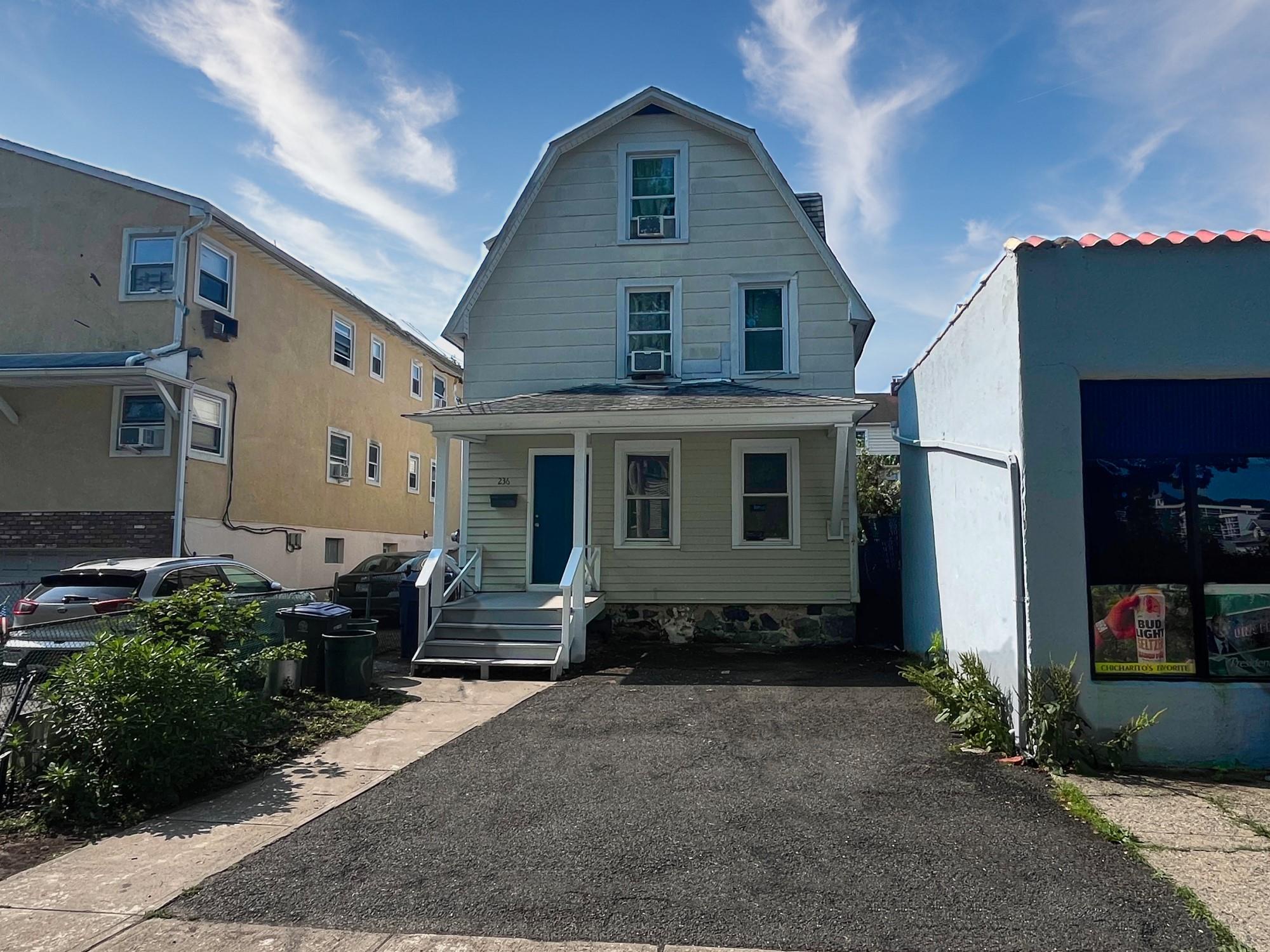 Sunny 2 BR, freshly painted. Great location: Walk to train, Central Av...