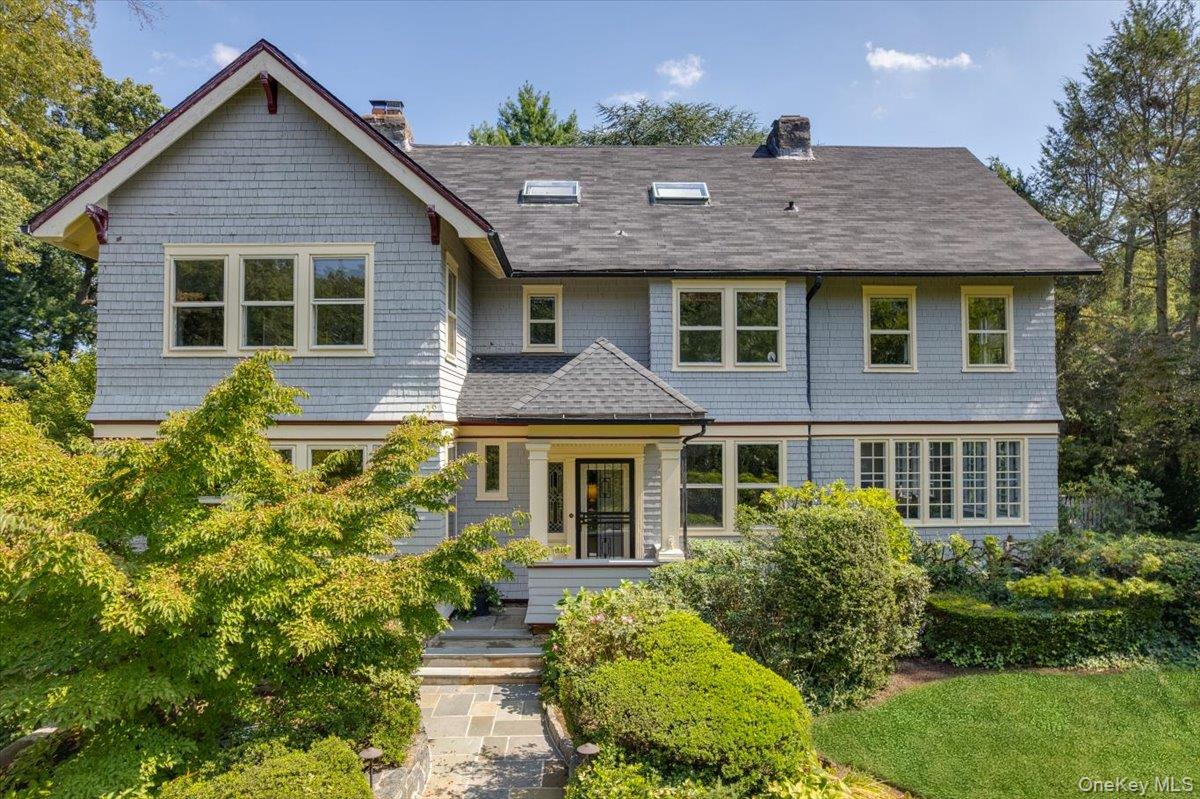 Discover the pinnacle of Pelham Heights living at 120 Cliff Avenue, wh...