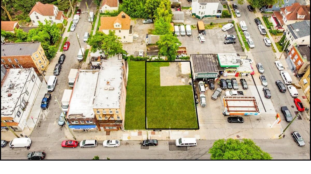 Attention Builders and Investors!  A rare and exceptional opportunity...