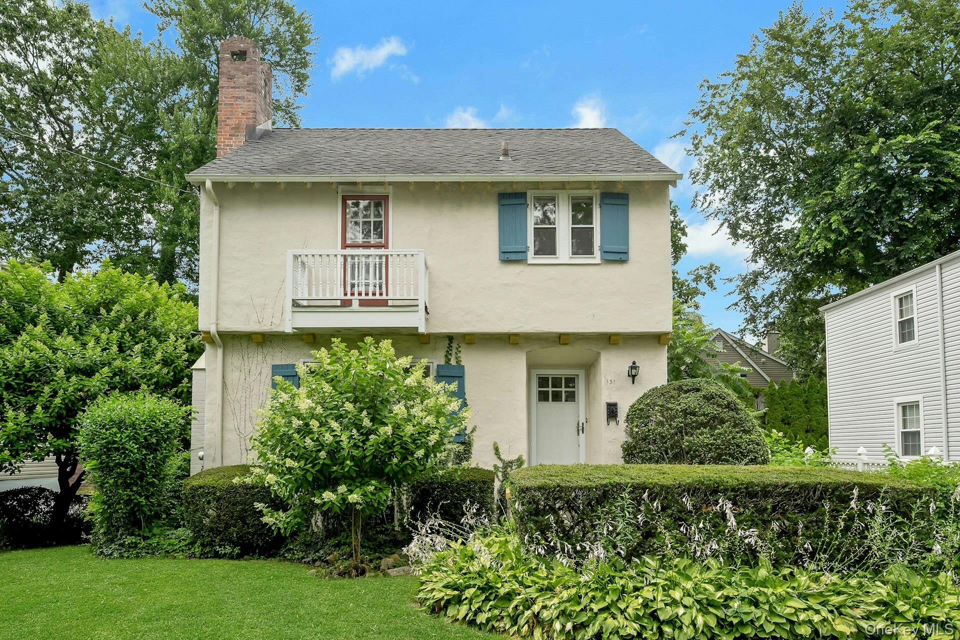 Opportunity Awaits in this Charming Scarsdale Community - calling all...