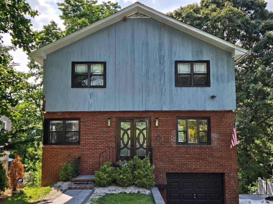 Stunning and Breathtaking! Welcome Home to this Impressive 4-story Cen...