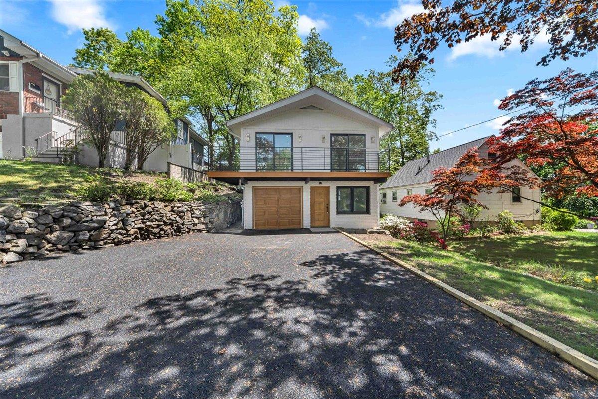 **** Accepted an offer***

Welcome to 68 Ridgeview Avenue, a beautiful...