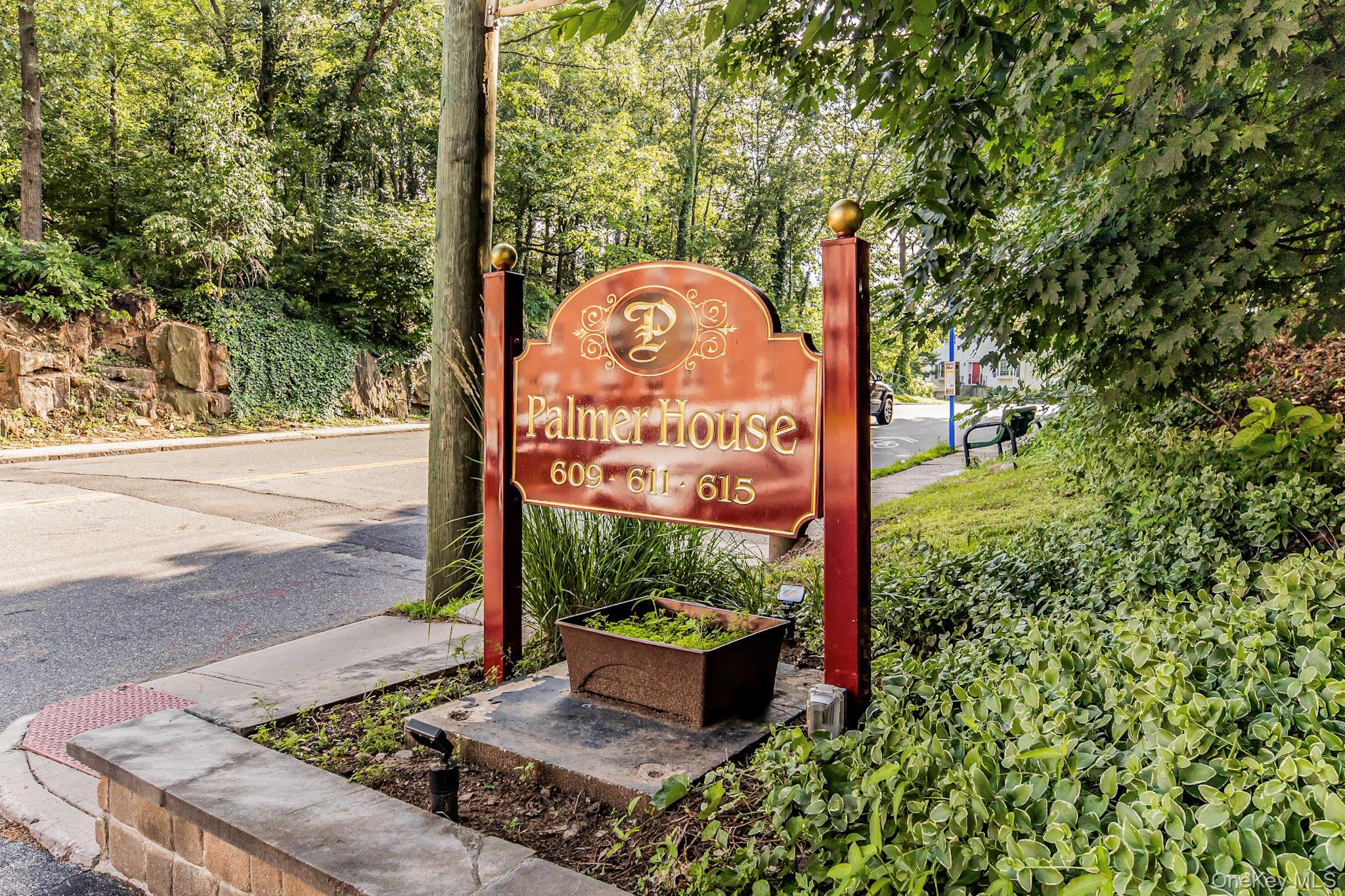 Beautifully renovated spacious two-bedroom/two-bath Co-op in Northeast...