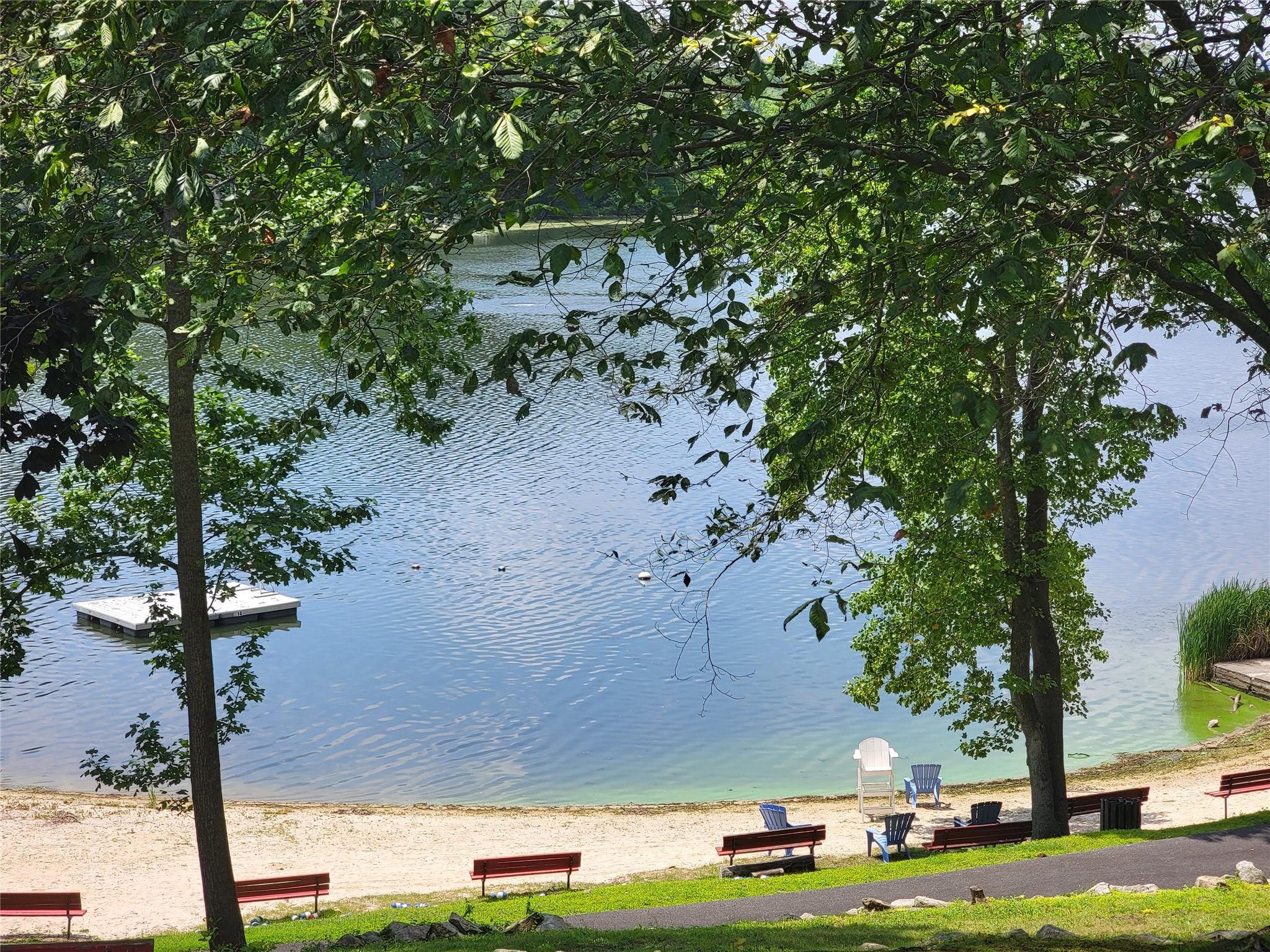 Living in a Nature Paradise!
This three-bedroom, one-bathroom cottage...