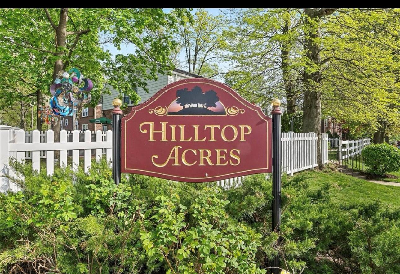 Welcome to this welcoming one bedroom 2nd floor unit that lives like a...