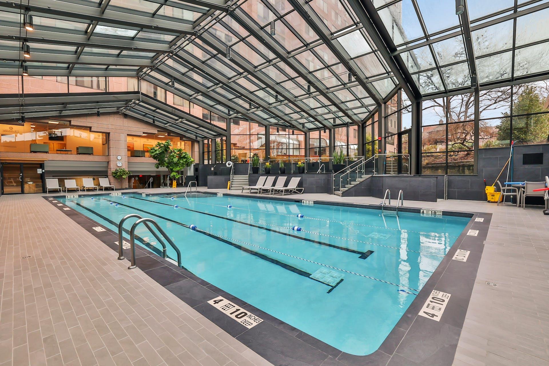 New to the Market/ Beautiful 1 Bedroom/2 Bathroom and a sitting/office...