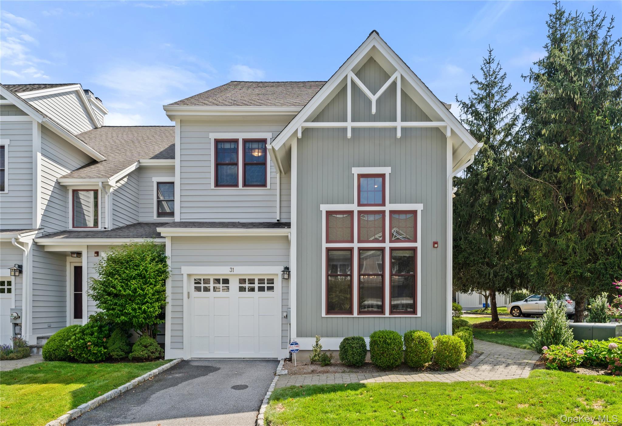 Welcome to 31 Hudson Drive in The Landing, one of Dobbs Ferry’s most d...