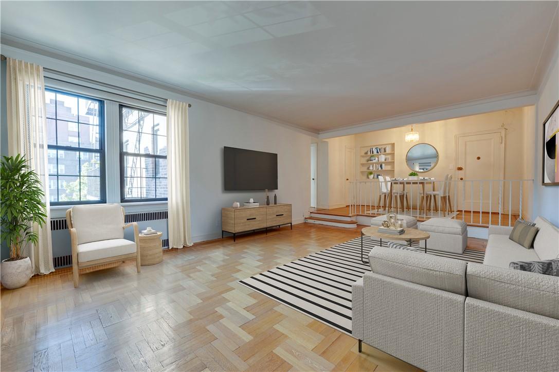 Welcome to The Croydon, a highly sought-after Art Deco building, renow...