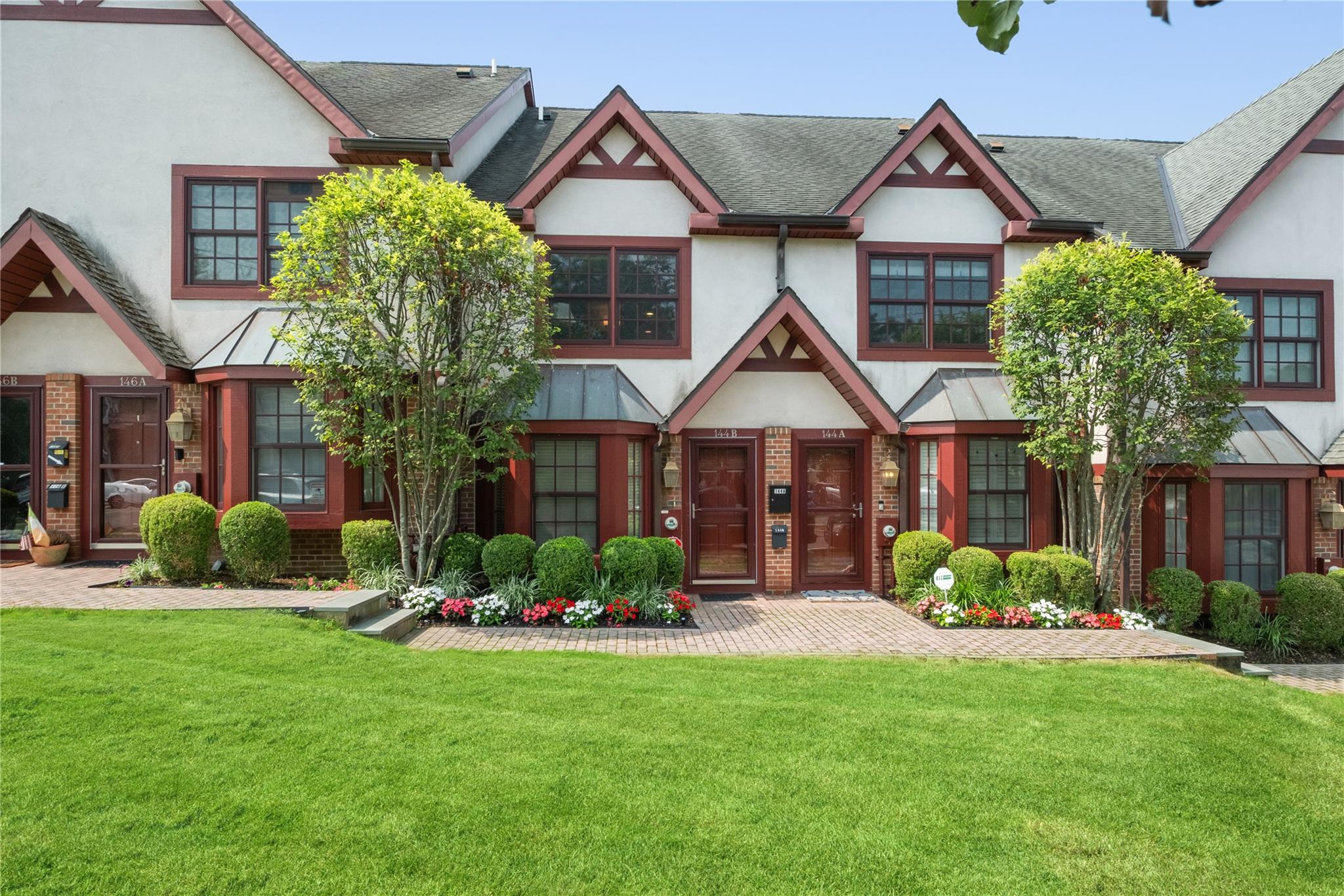 Welcome home to 144 Brook Street Unit B! Generous proportions, pristin...