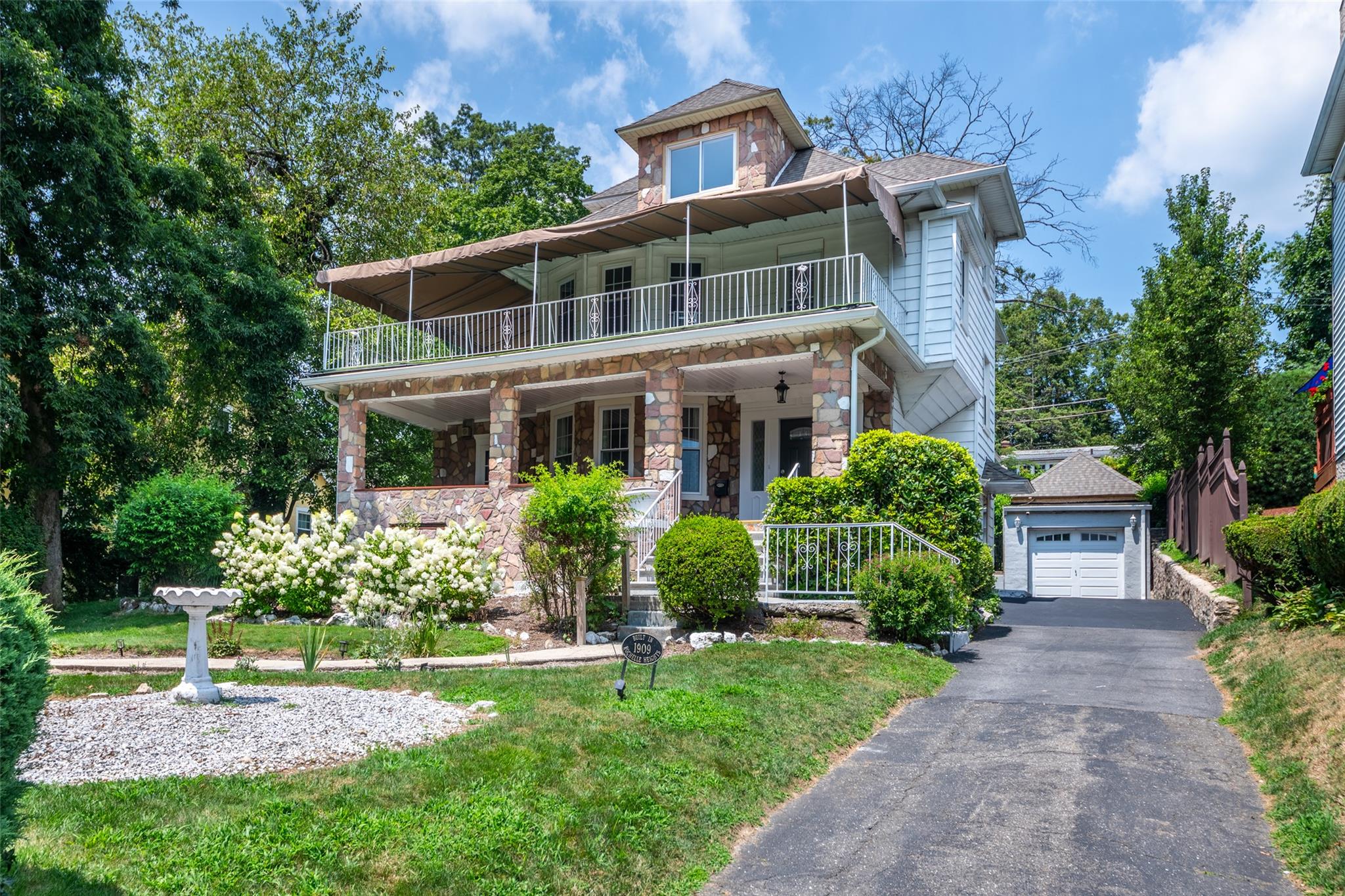 A Rare Blend of Indoor Elegance and Outdoor Serenity. Seldom do you fi...