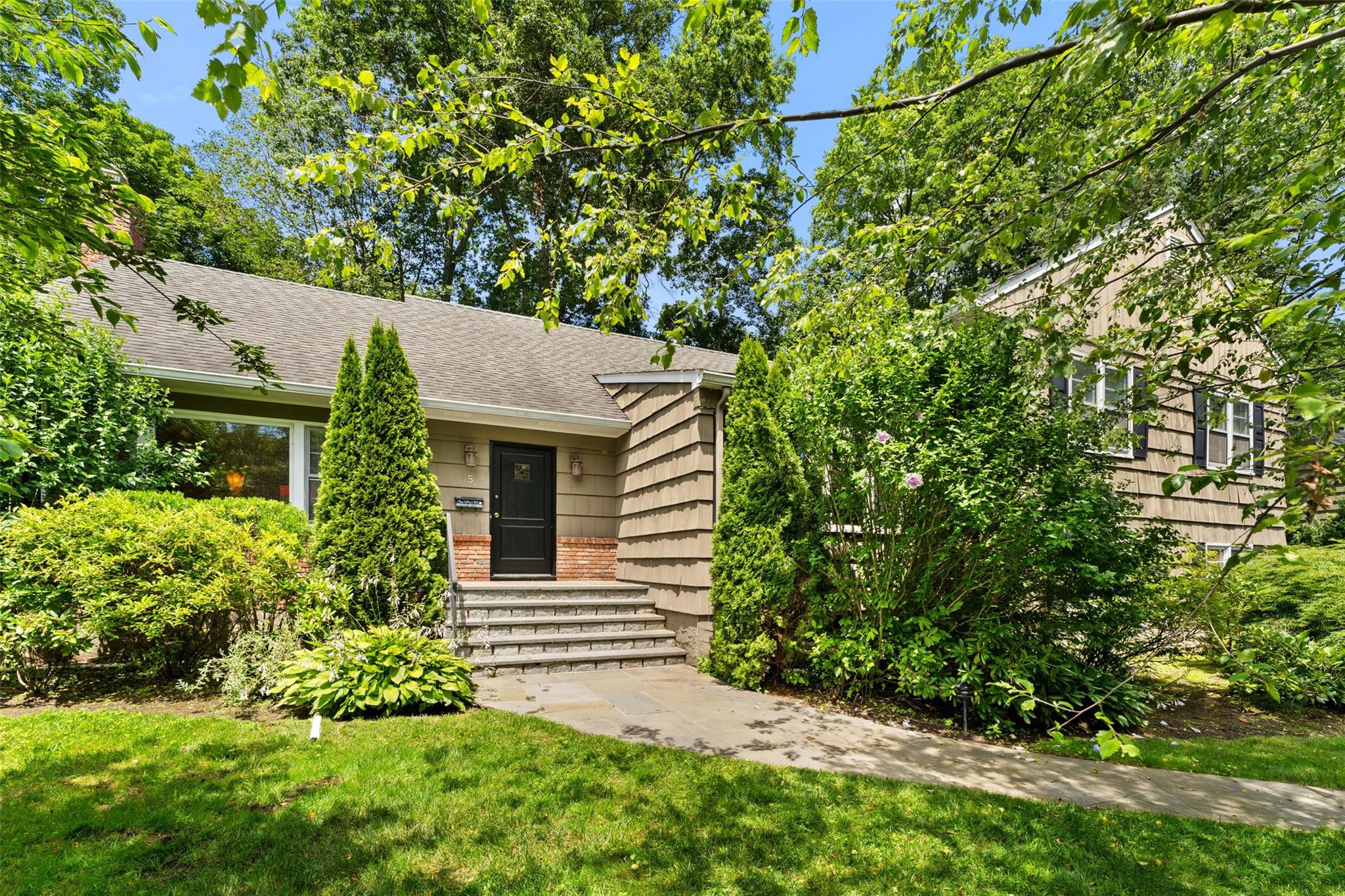 Welcome to 5 Mark Drive, Rye Brook – Pine Ridge Neighborhood
Situated...