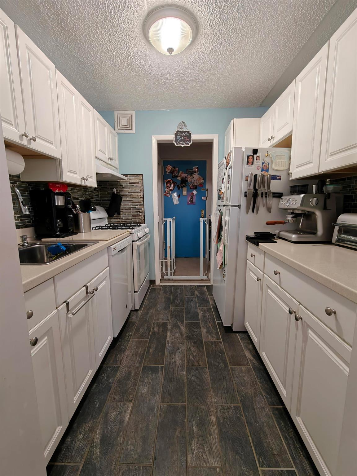 Beautifully maintained 2-bedroom, 2-bath corner unit, featuring in-hom...