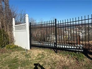 Welcome Home!!! Wonderful Location, Quiet, Serene, Wonderful Views, on...