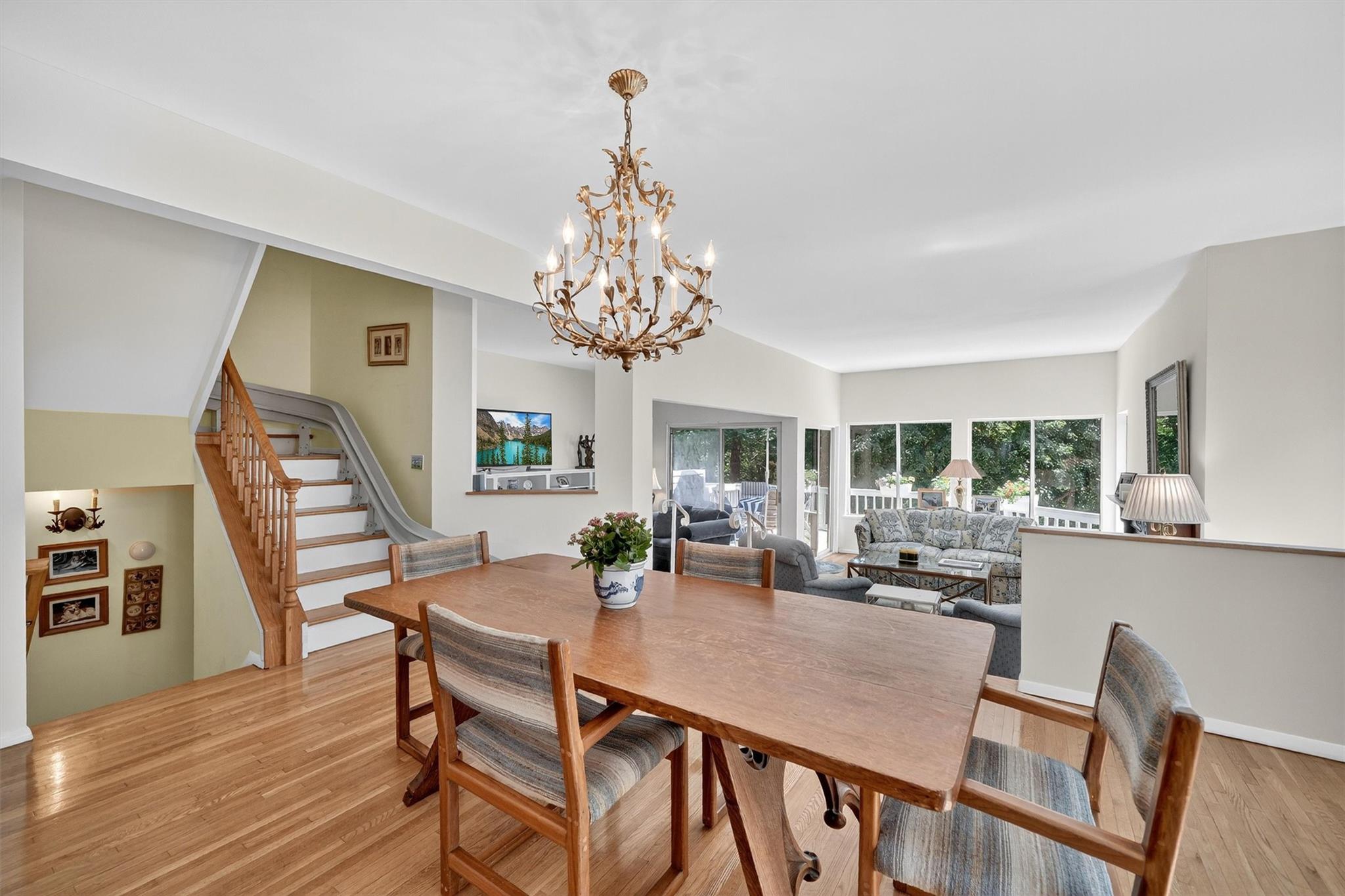 If you are looking for a home in Irvington with LOW taxes look no furt...