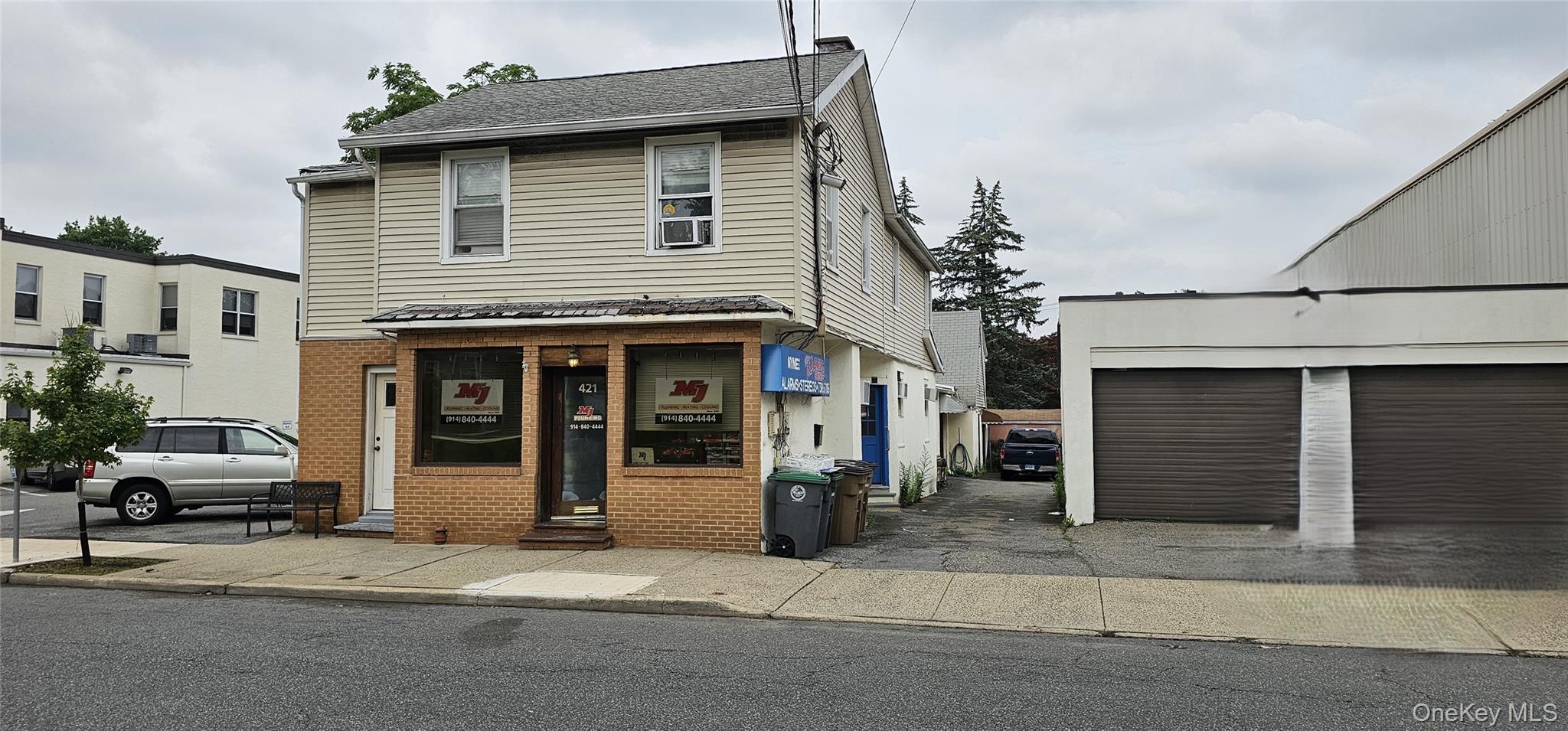 It’s all about location, and this property has it. Close to the highwa...