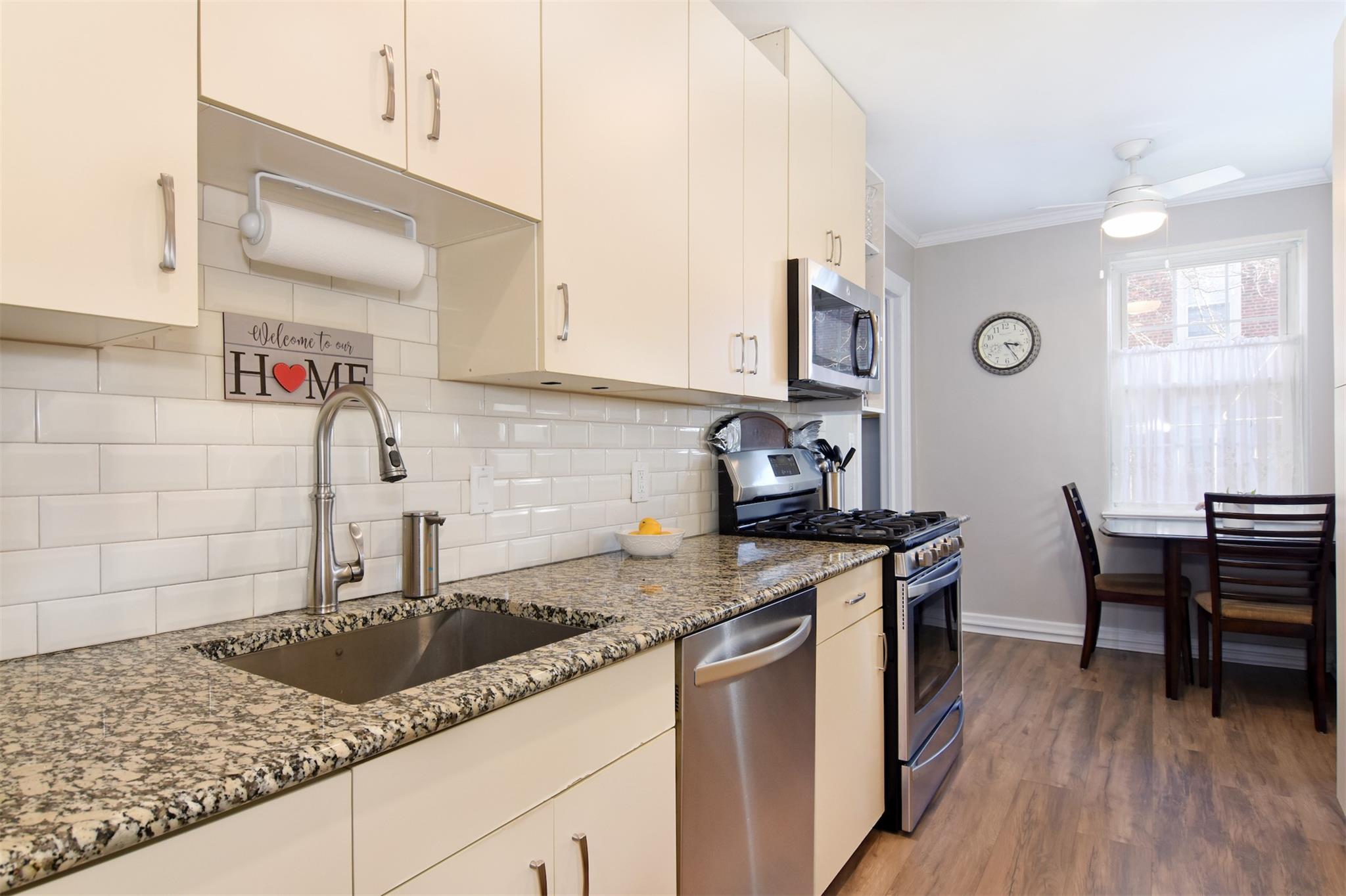 Welcome to Bronxville! This bright & sunny 2-bedroom coop is perfectly...