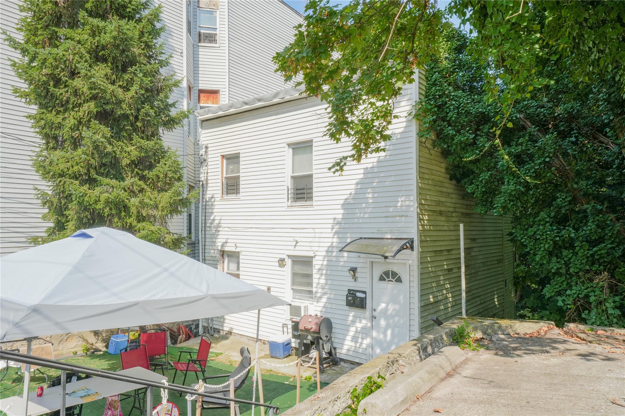 AMAZING INVESTMENT OPPORTUNITY IN YONKERS! 

*Legal 2-Family Home PLUS...