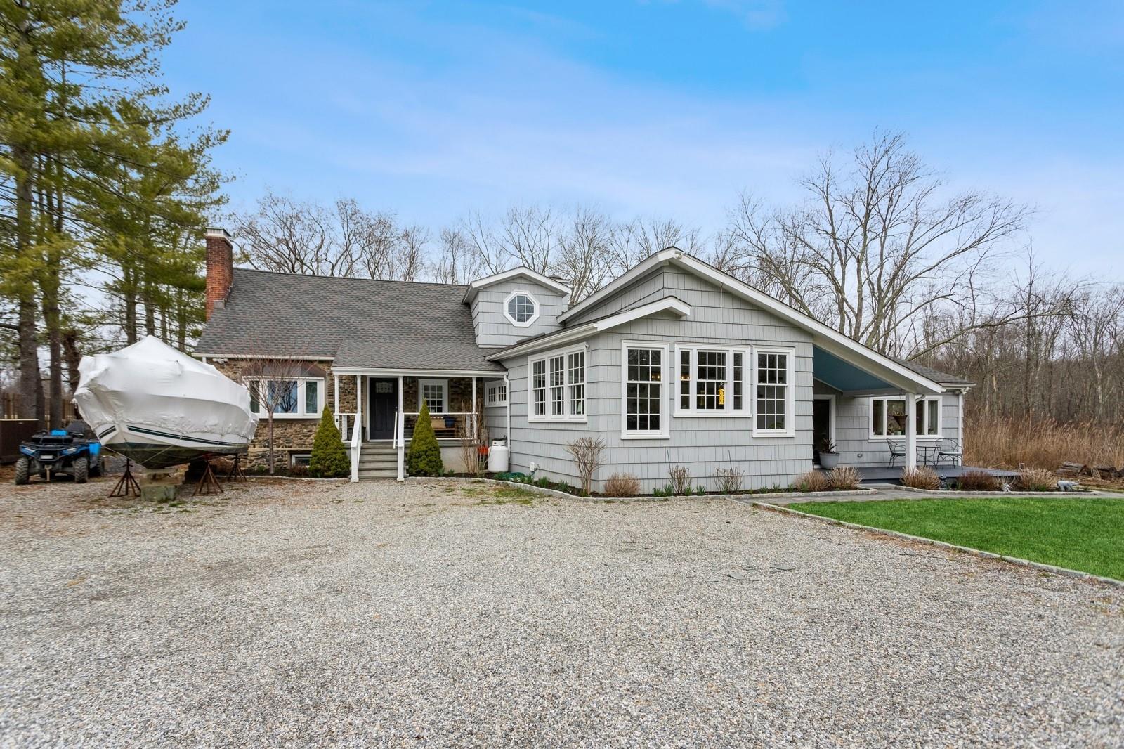A Timeless Retreat with Modern Luxury in Lewisboro

Tucked away on 5.3...