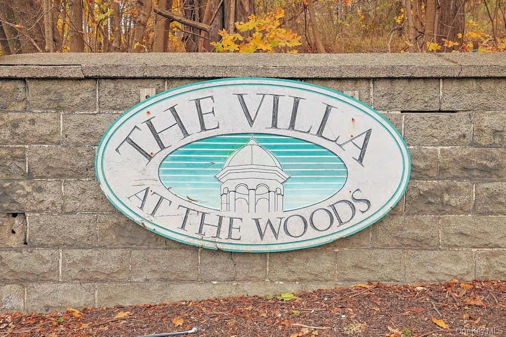 Luxurious Townhouse-Style Condo in Peekskill: Your Commuter's Dream! E...