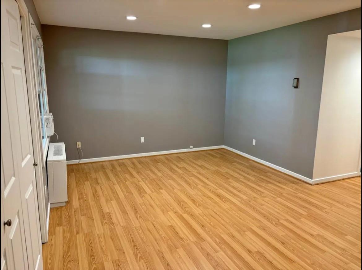 Great Rental Opportunity in Goldens Bridge. First Floor, 2 bedroom, 1...
