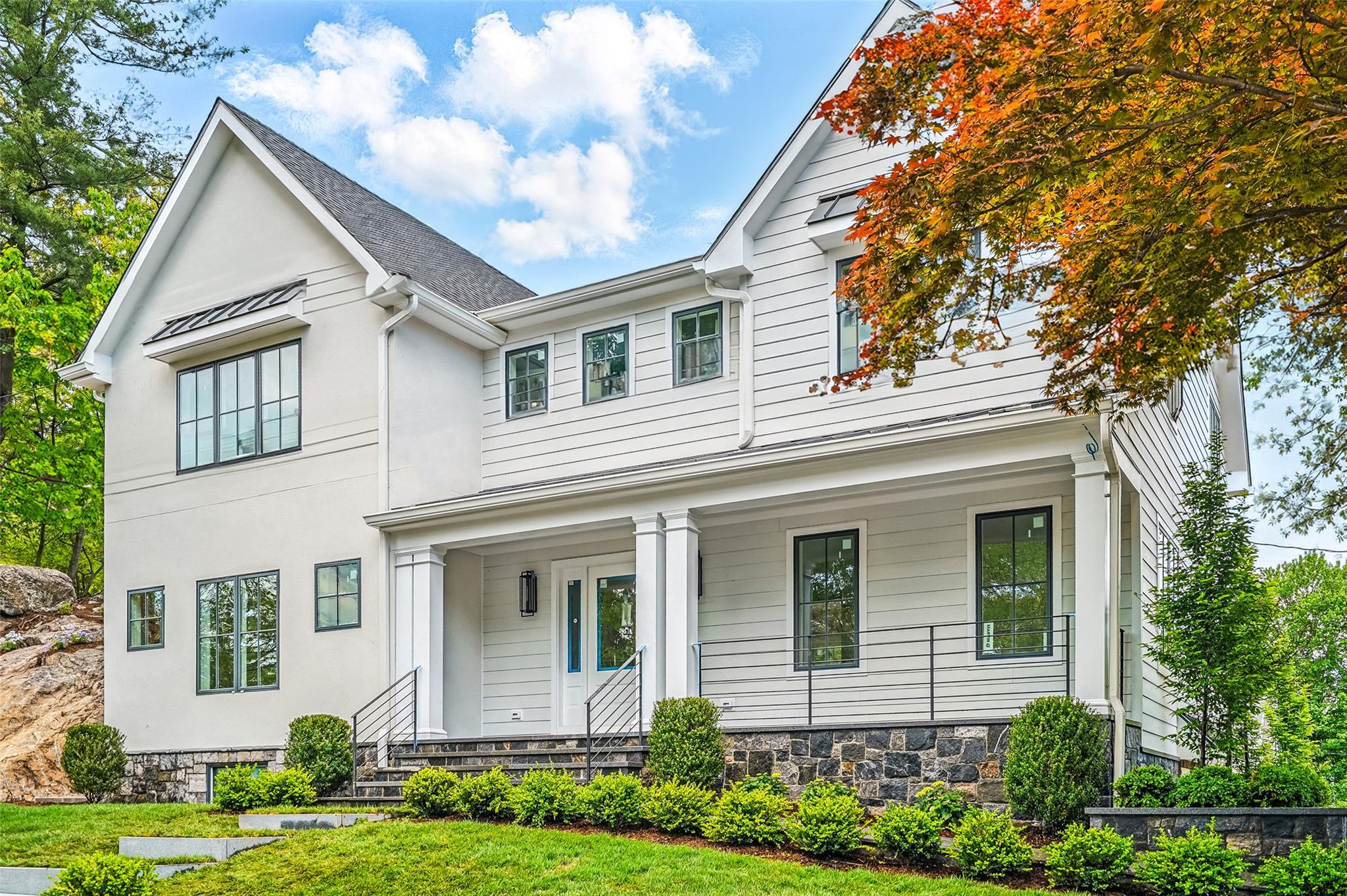 Stunning New Construction with Luxury Finishes in Prime Rye Location
T...