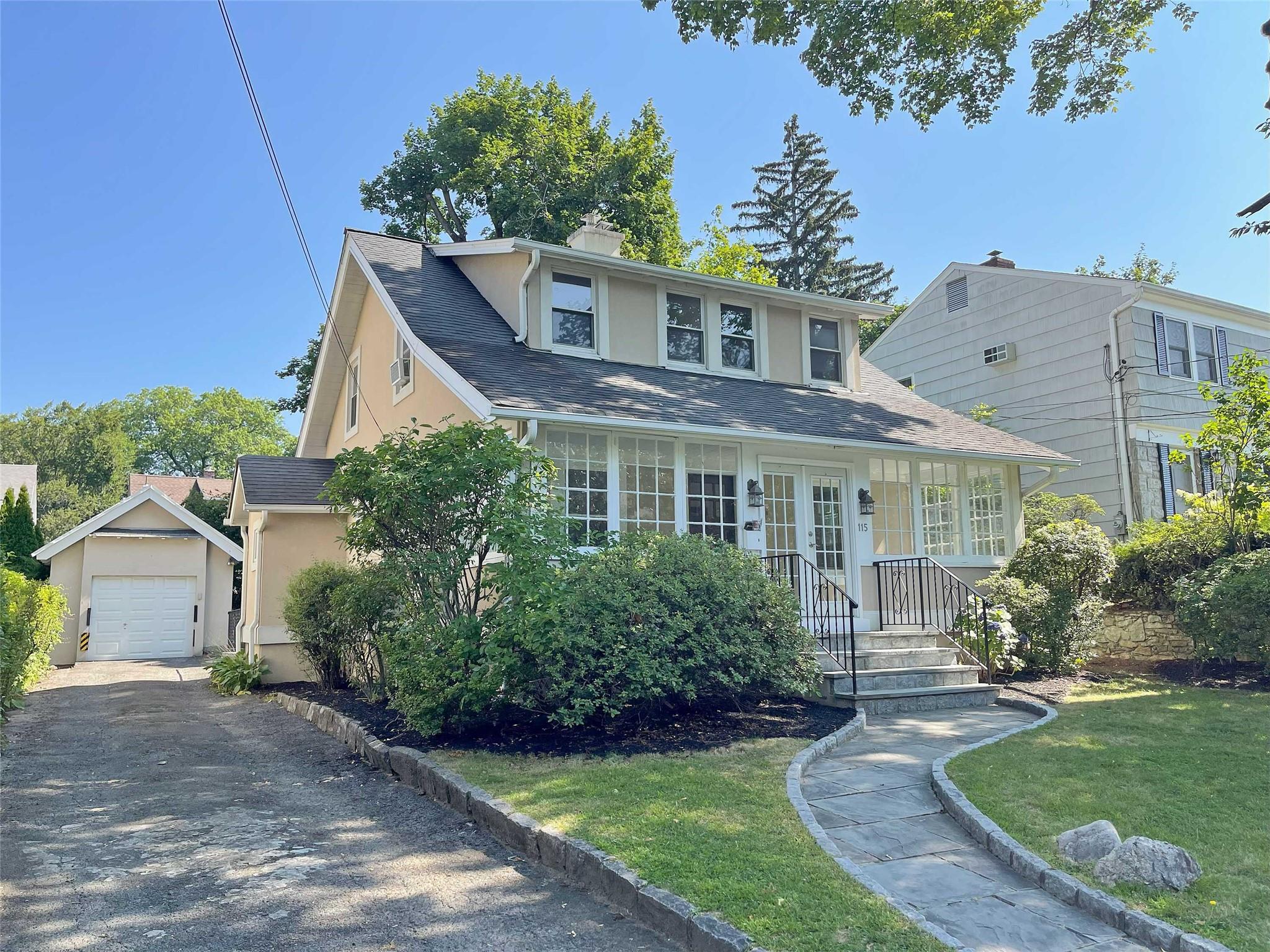 Terms available for 6 months to 12 months. Fox Meadow traditional Colo...