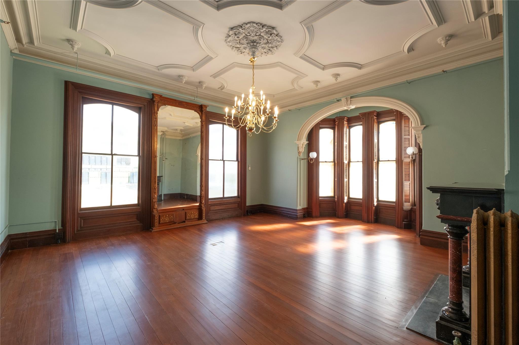 This space makes a statement and is a throw back to 200 years ago.

Re...