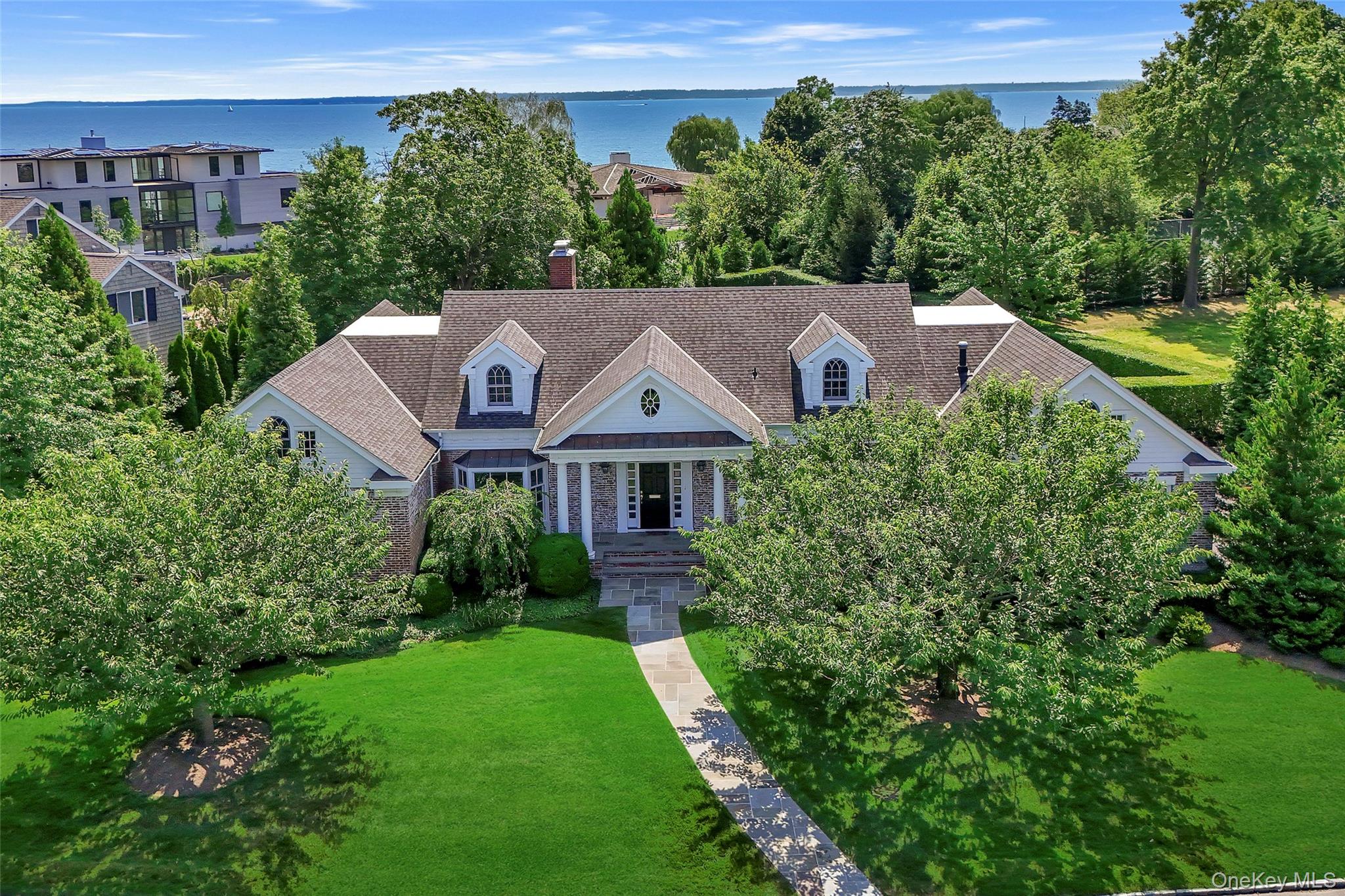 Exclusive Flagler Drive stunning 5 bedroom, 4 1/2 bath option!   Spaci...