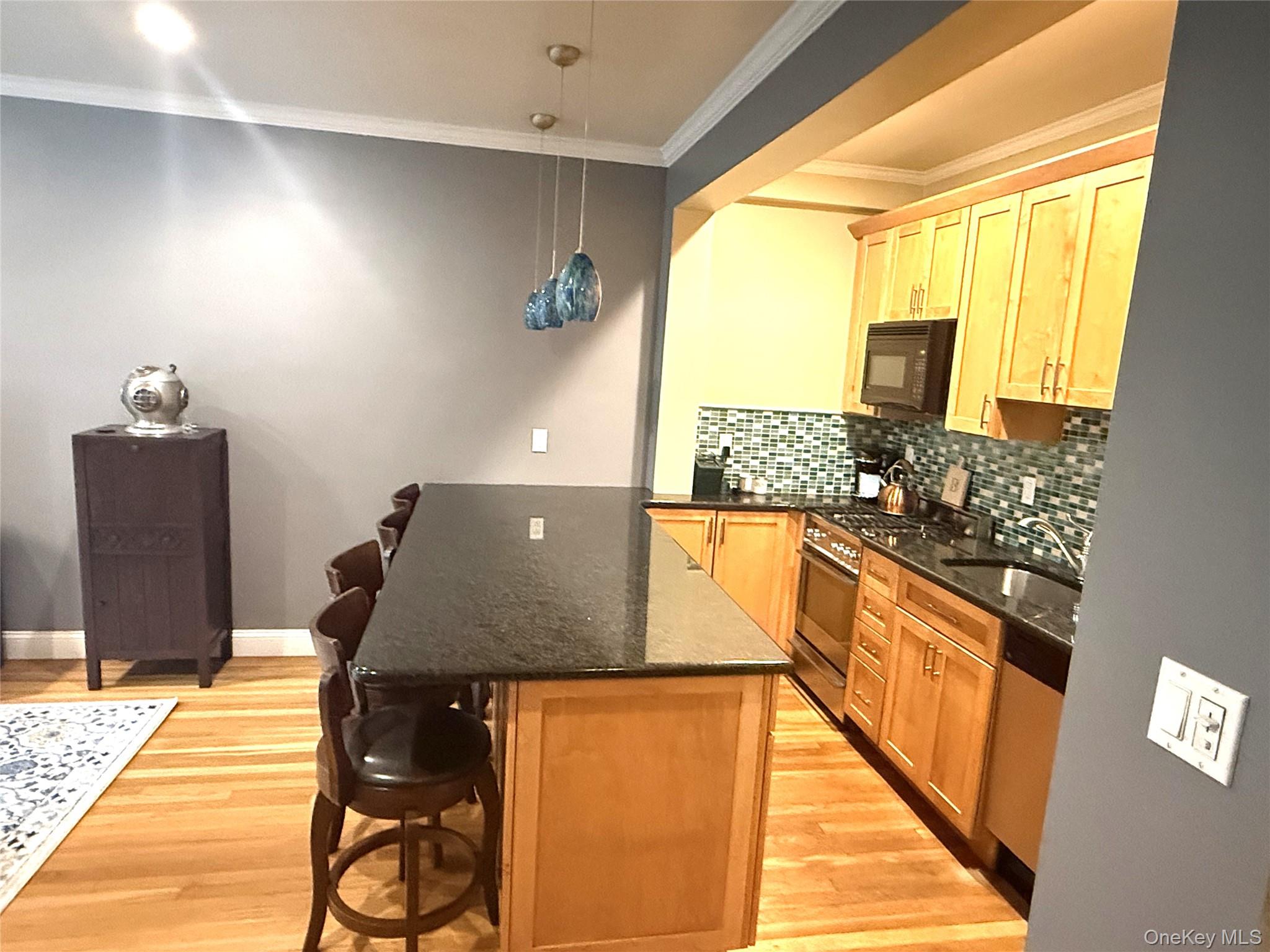 This bright and airy first- floor 1 bedroom offers an open layout with...