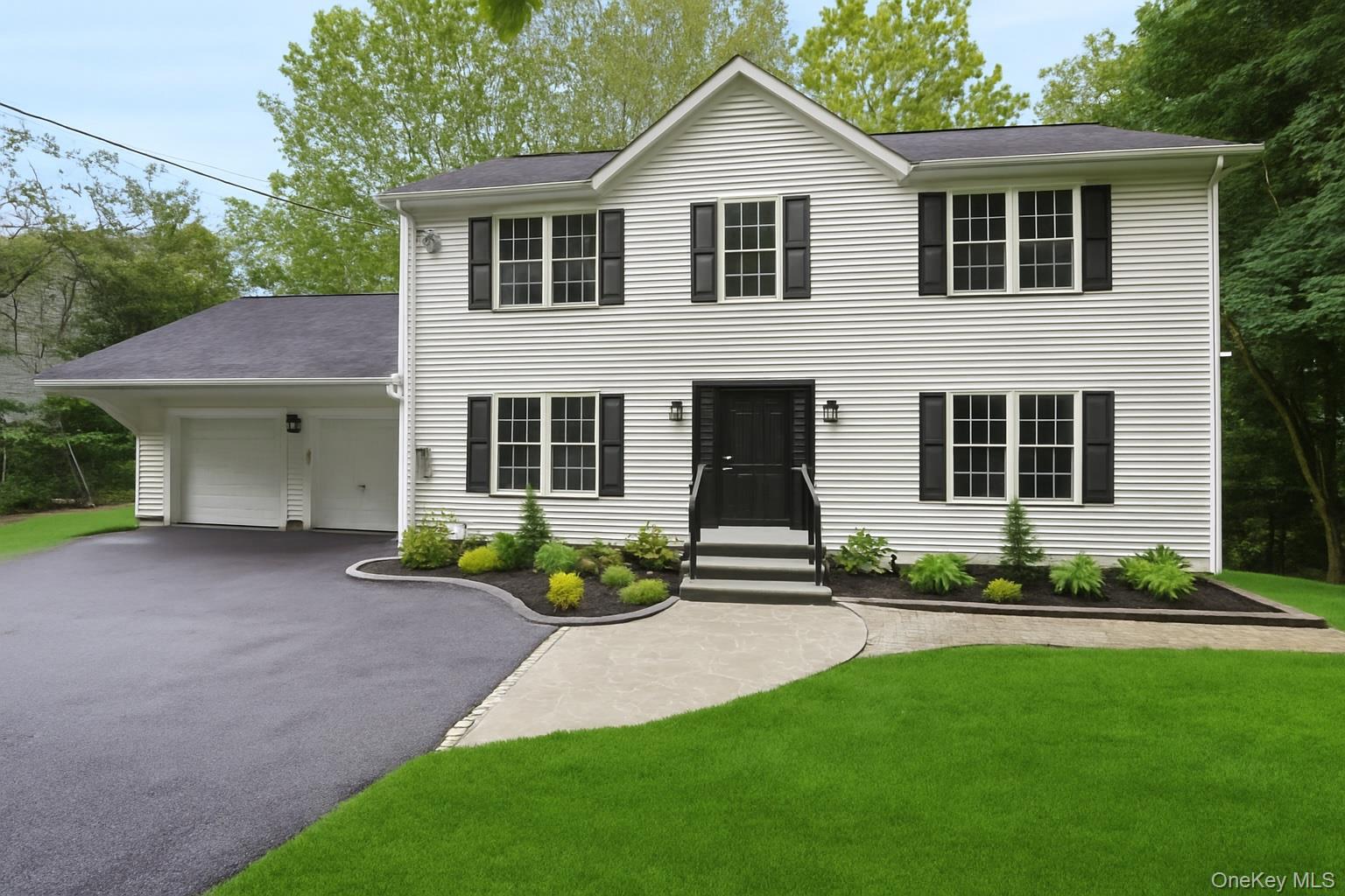 Welcome to 60 Lincoln Place, a beautifully renovated colonial home nes...