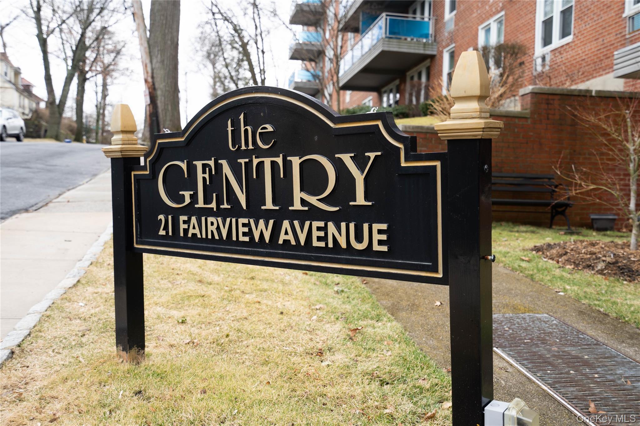 Spacious and well-maintained one-bedroom unit located in the desirable...