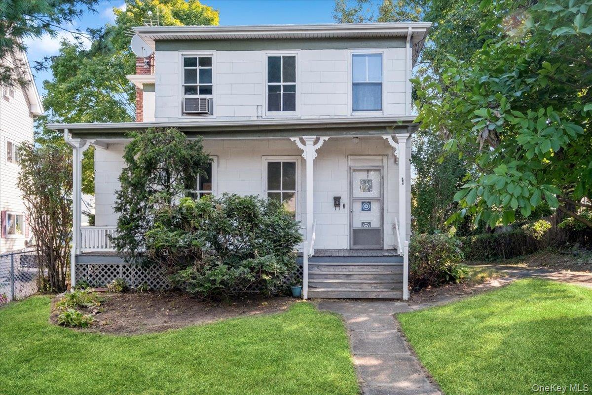 Welcome to Mamaroneck – where timeless charm meets opportunity! Nestle...