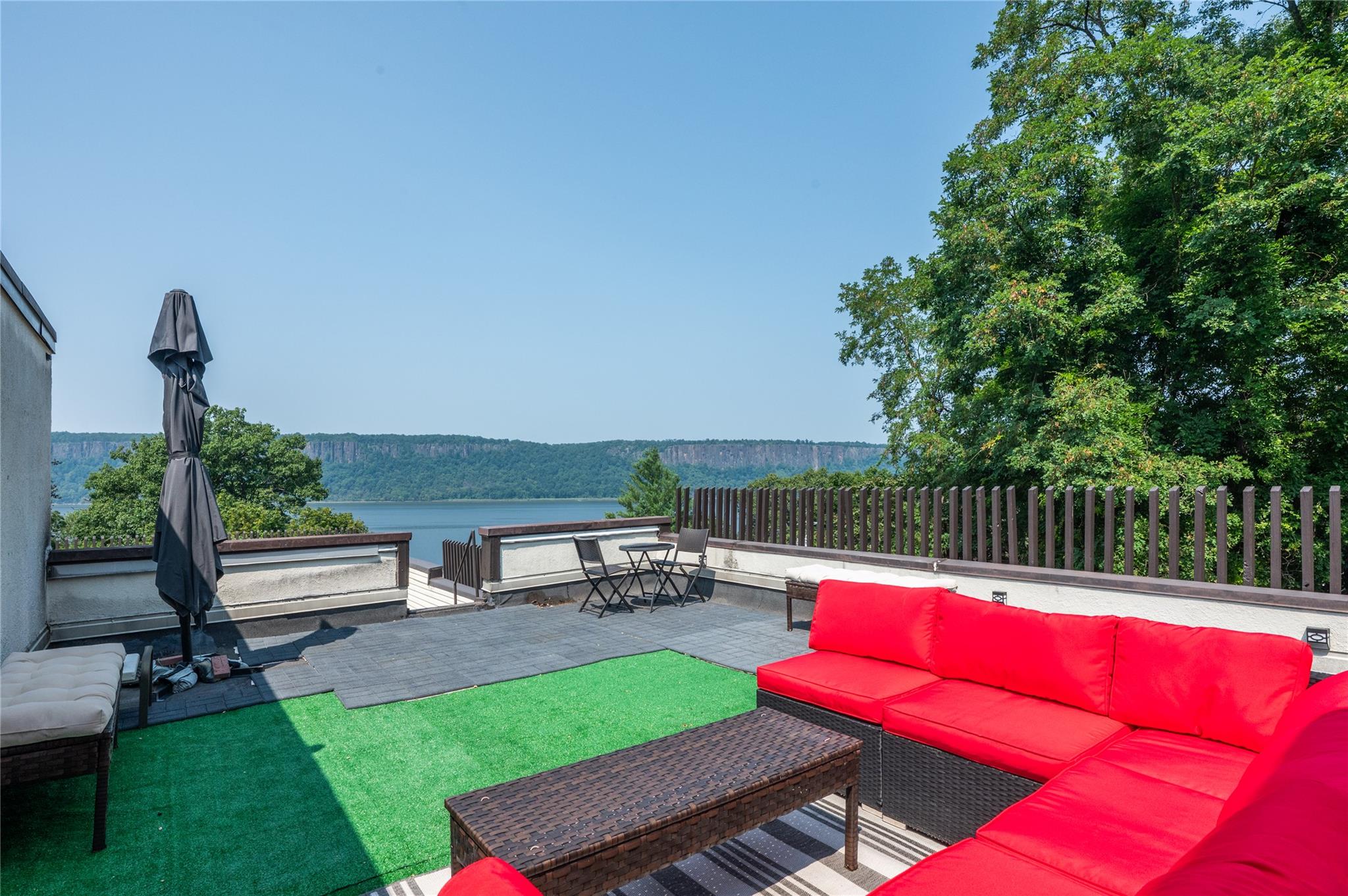 Begin each day with sweeping views of the Hudson River and the Palisad...
