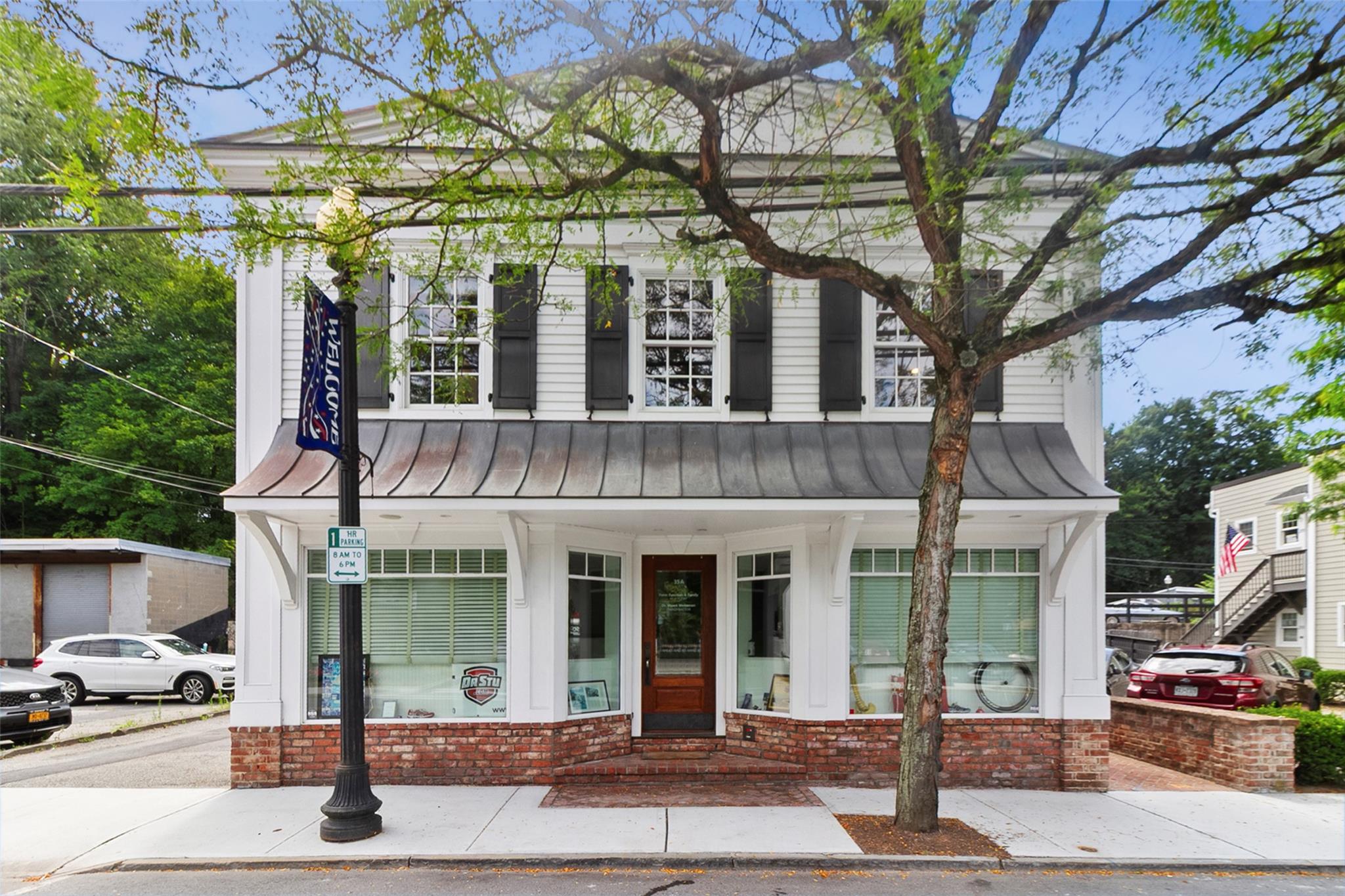 Located in the heart of Bedford Hills, just steps from the train stati...