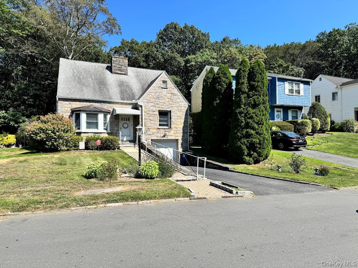 Discover this cozy 2-bedroom, 1-bath single-family home nestled in the...