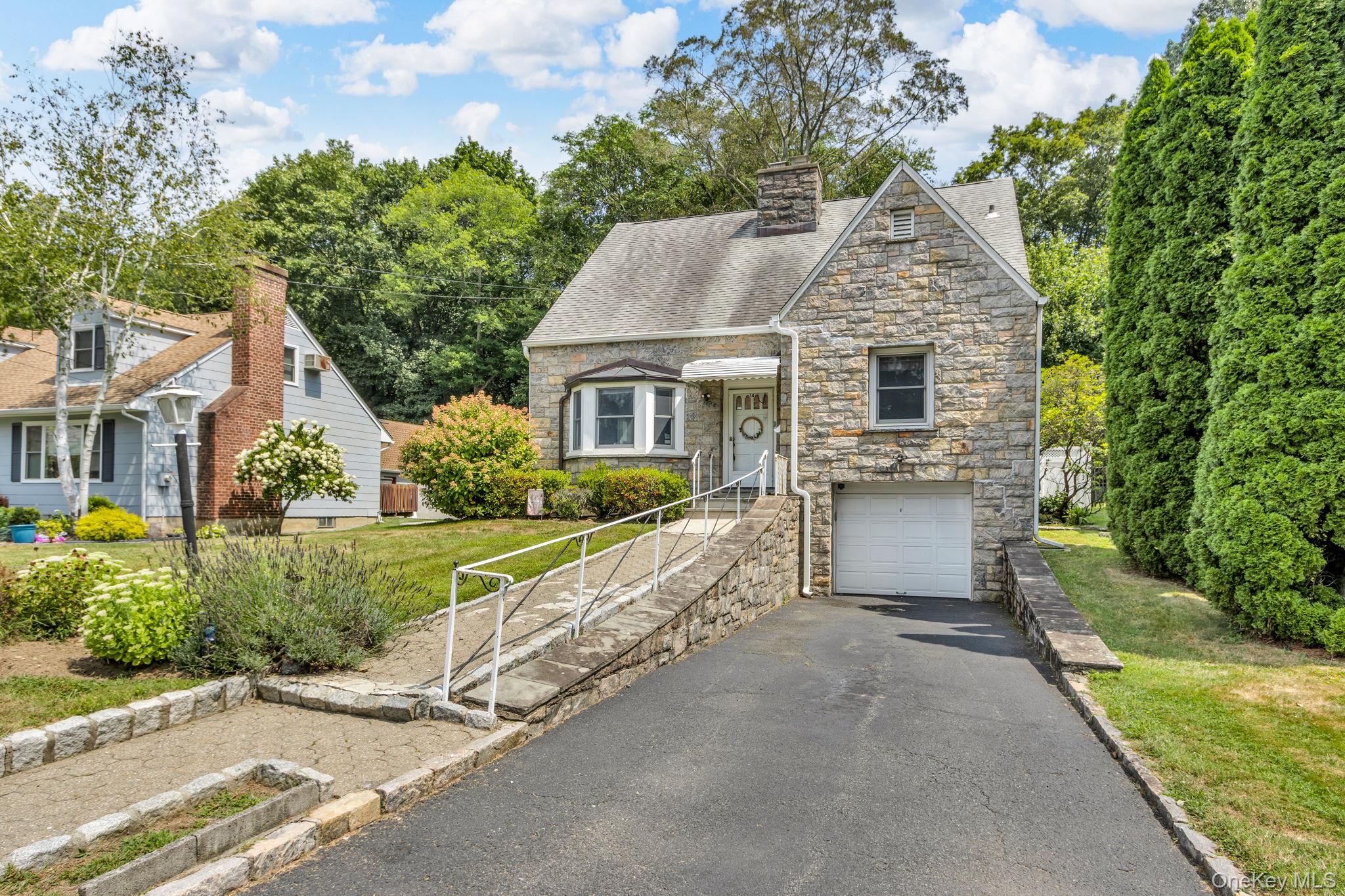 Discover this cozy 2-bedroom, 1-bath single-family home nestled in the...