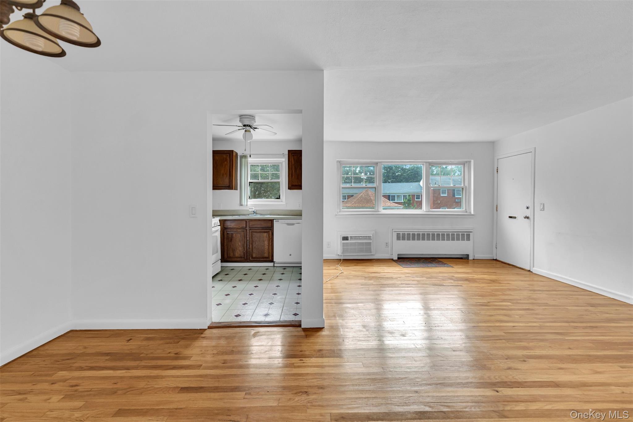 Welcome to this sun-filled 1-bedroom co-op at The Commons in Peekskill...