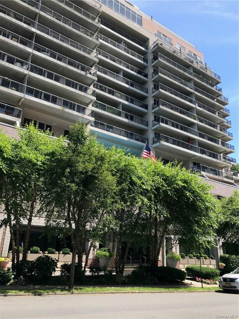 Breathtaking River Views with large terrace overlooking Hudson River &...