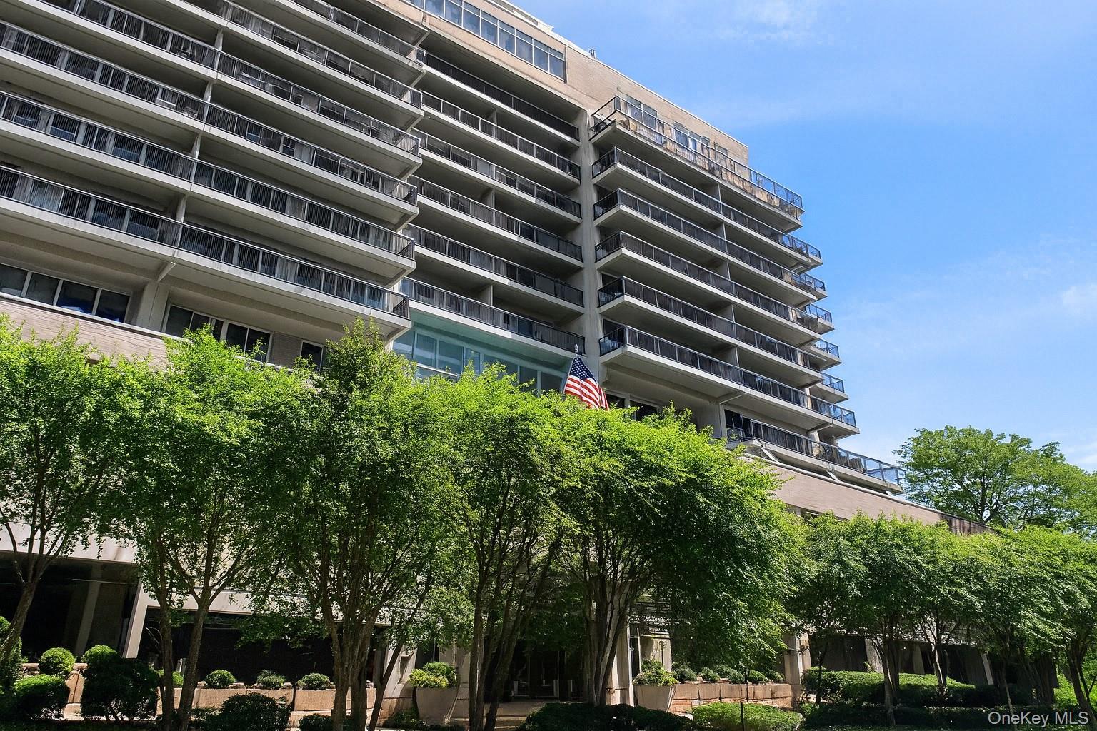 Breathtaking River Views with large terrace overlooking Hudson River &...