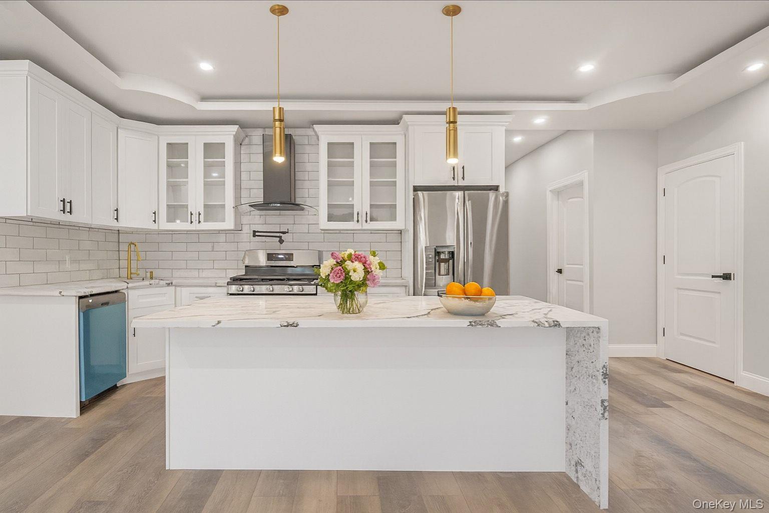 NO SATURDAY SHOWINGS! 

Welcome to 46 S 12th Avenue in Mount Vernon, a...
