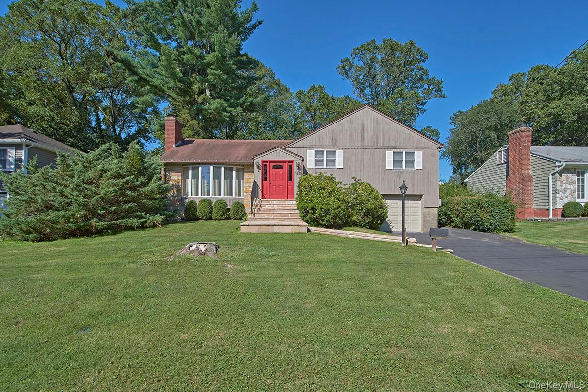 Easy Flow In This 3 Bedroom 3 Bath Split Level Home!  Entry hall, livi...