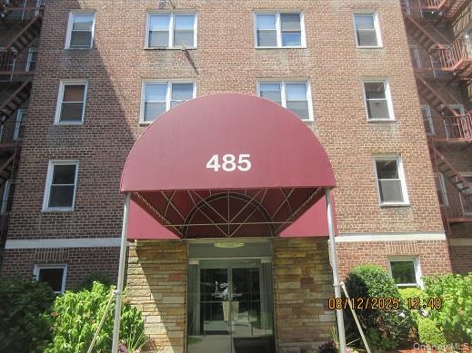 Subject sold as is. First look expires 09/05/2025. Great opportunity t...